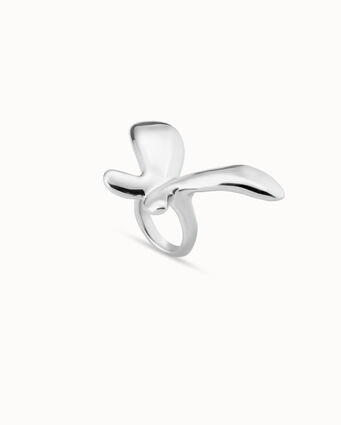 Sterling silver-plated ring with medium sized butterfly shape