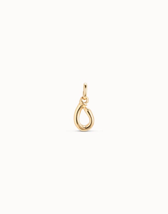 Charm ba&ntilde;ado en oro de 18k de letra O