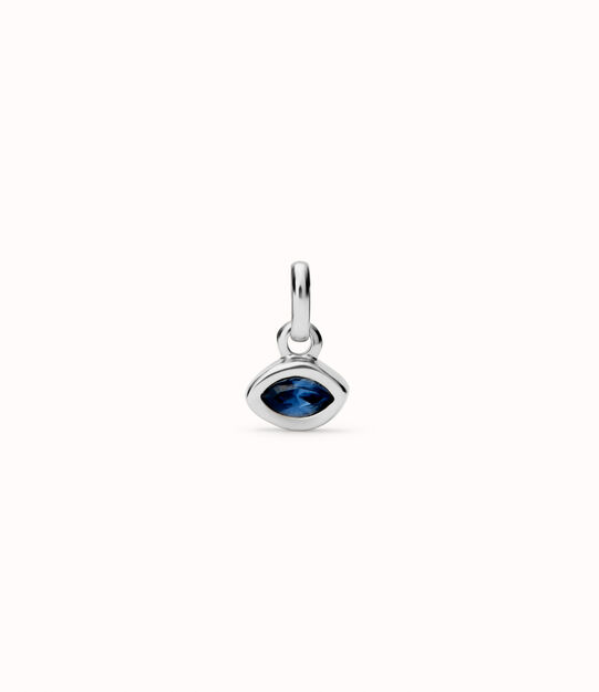 Charm bañado en plata de ley con cristal azul