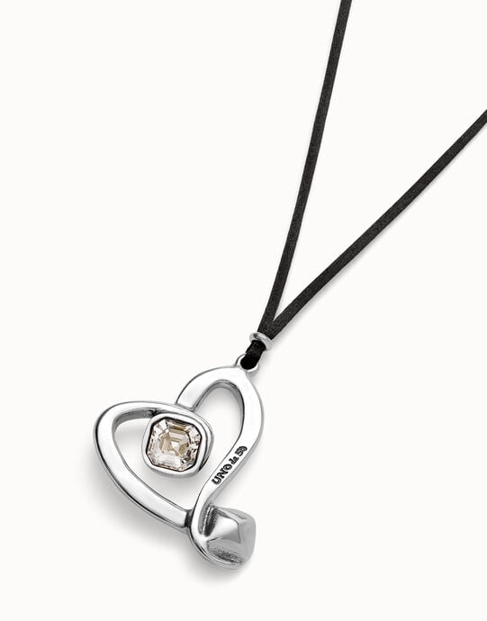 Long pendant and central heart with transparent crystal