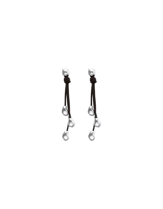 Long leather earrings with drops