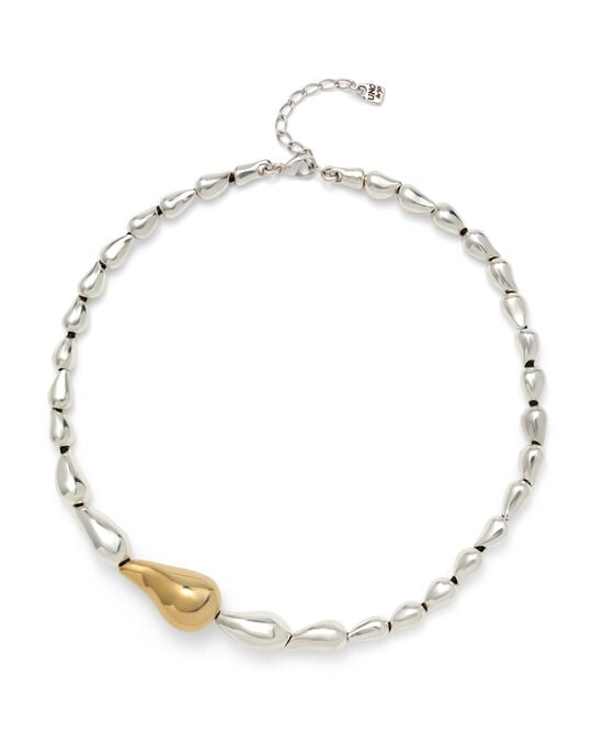Necklace with linked drops
