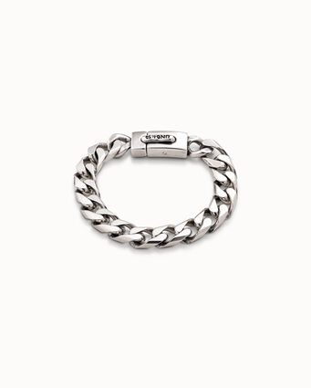 Silver-plated necklace with medium sized flattened curb chain and automatic clasp