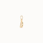 Charm ba&ntilde;ado en oro de 18k de letra D mediana