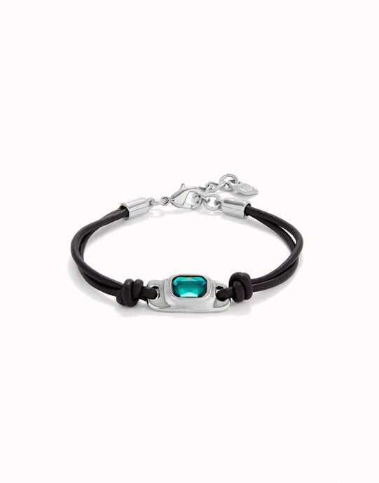 Pulsera de cuero ba&ntilde;ada en plata de ley con cristal verde