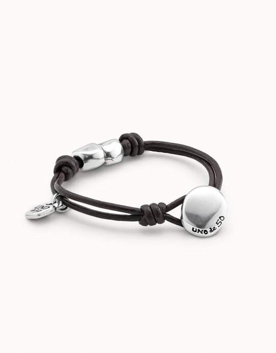 Pulsera de cuero con coraz&oacute;n ba&ntilde;ada en plata de ley, , large