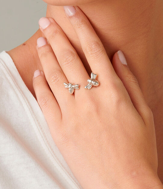 Bzz a Bzz, Argent, large