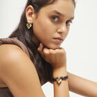 Bracelet in silk thread and brown leather with heart