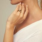 Ring with crystal