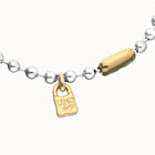 Bead necklace with contrasting accents