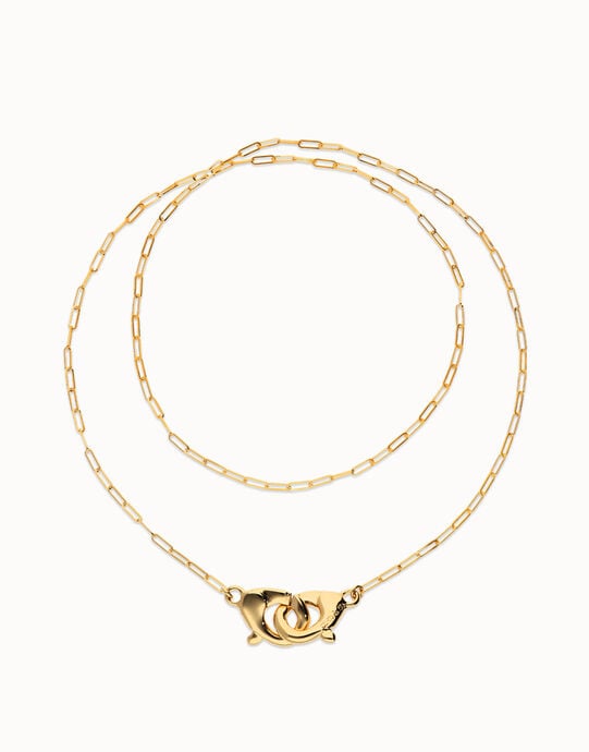 Long necklace with interlocking carabiner