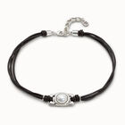 Short leather necklace with pearl