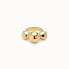 ring with three central beads