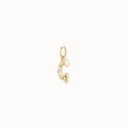 Charm ba&ntilde;ado en oro de 18k de letra G mediana