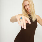 Rectangular ring with blue faceted crystal