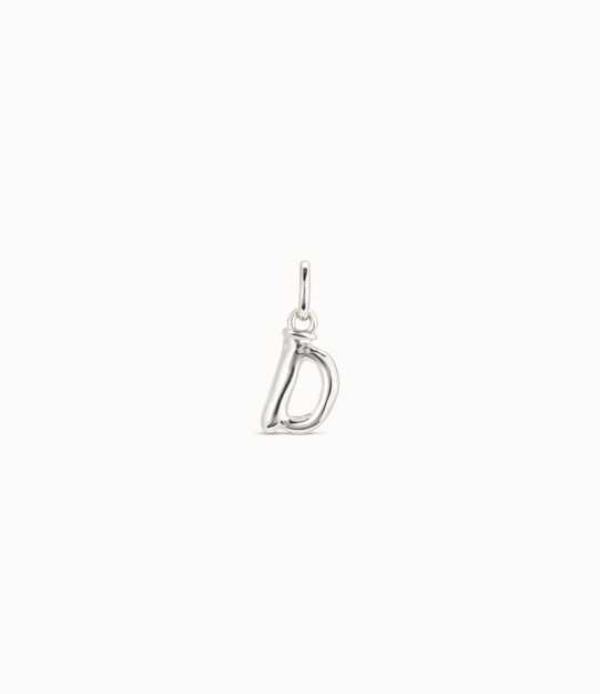 Medium D initial charm