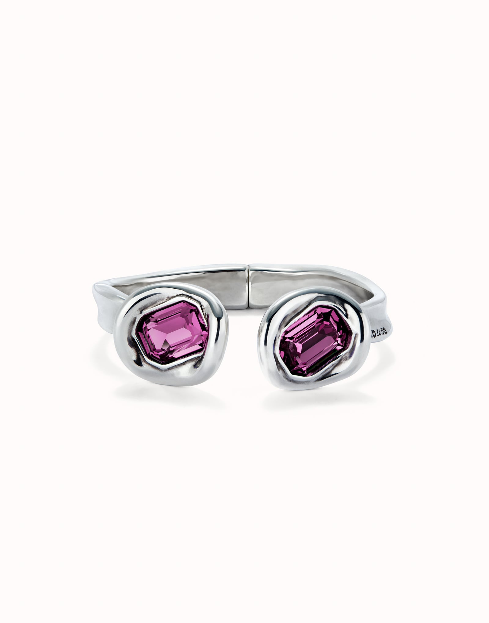 Bangle bracelet with two pink crystals