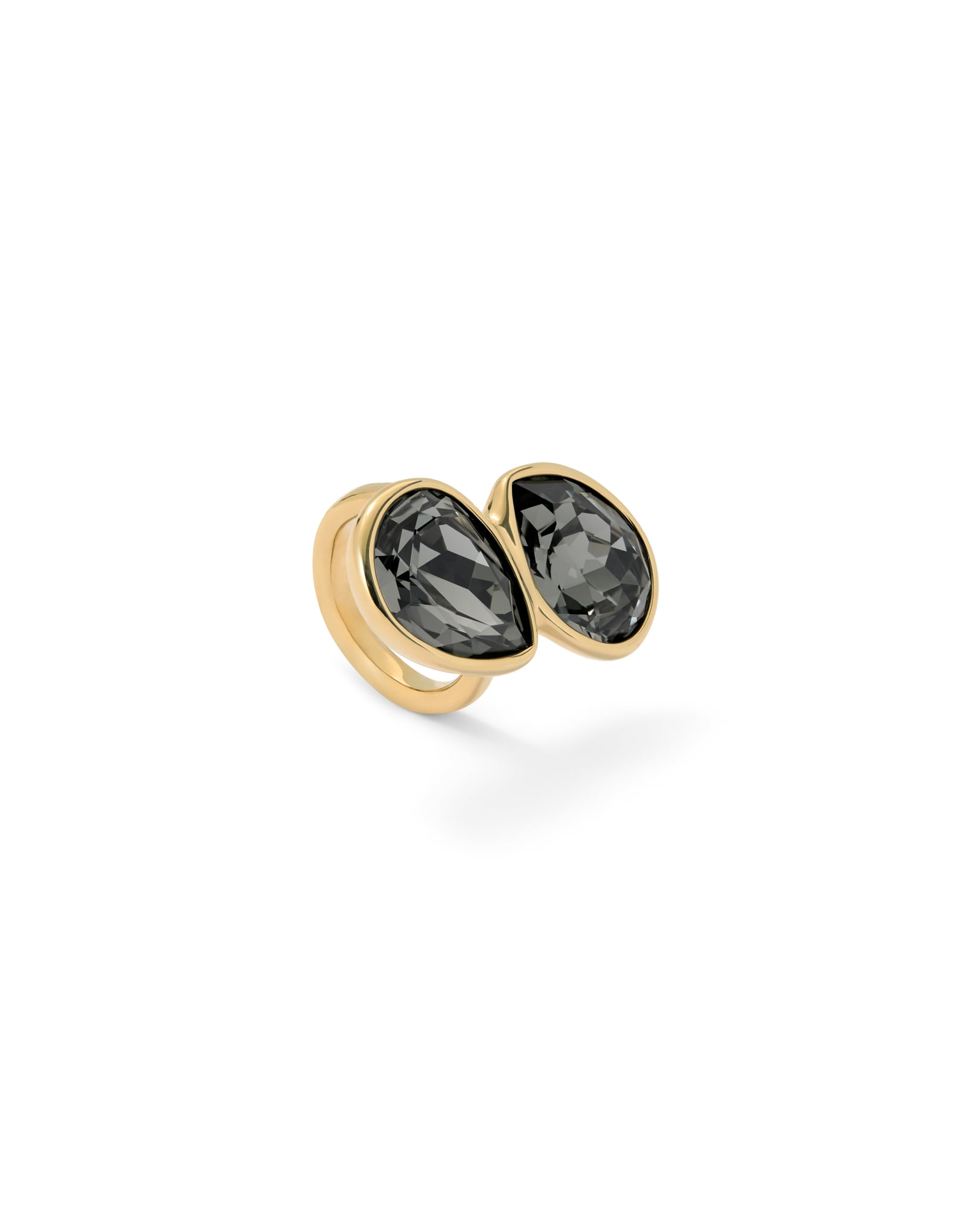 Ring with grey faceted crystals