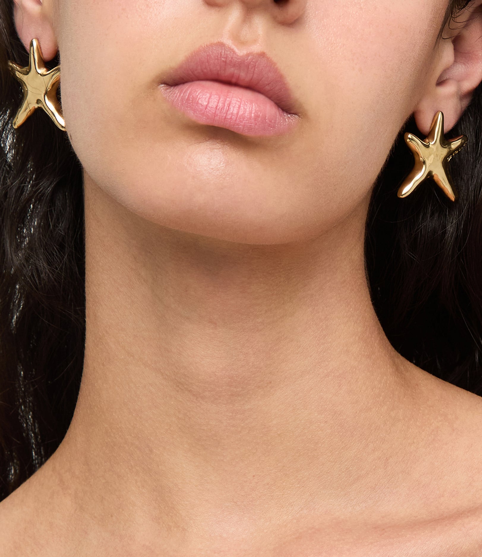 Medium starfish-shaped earrings