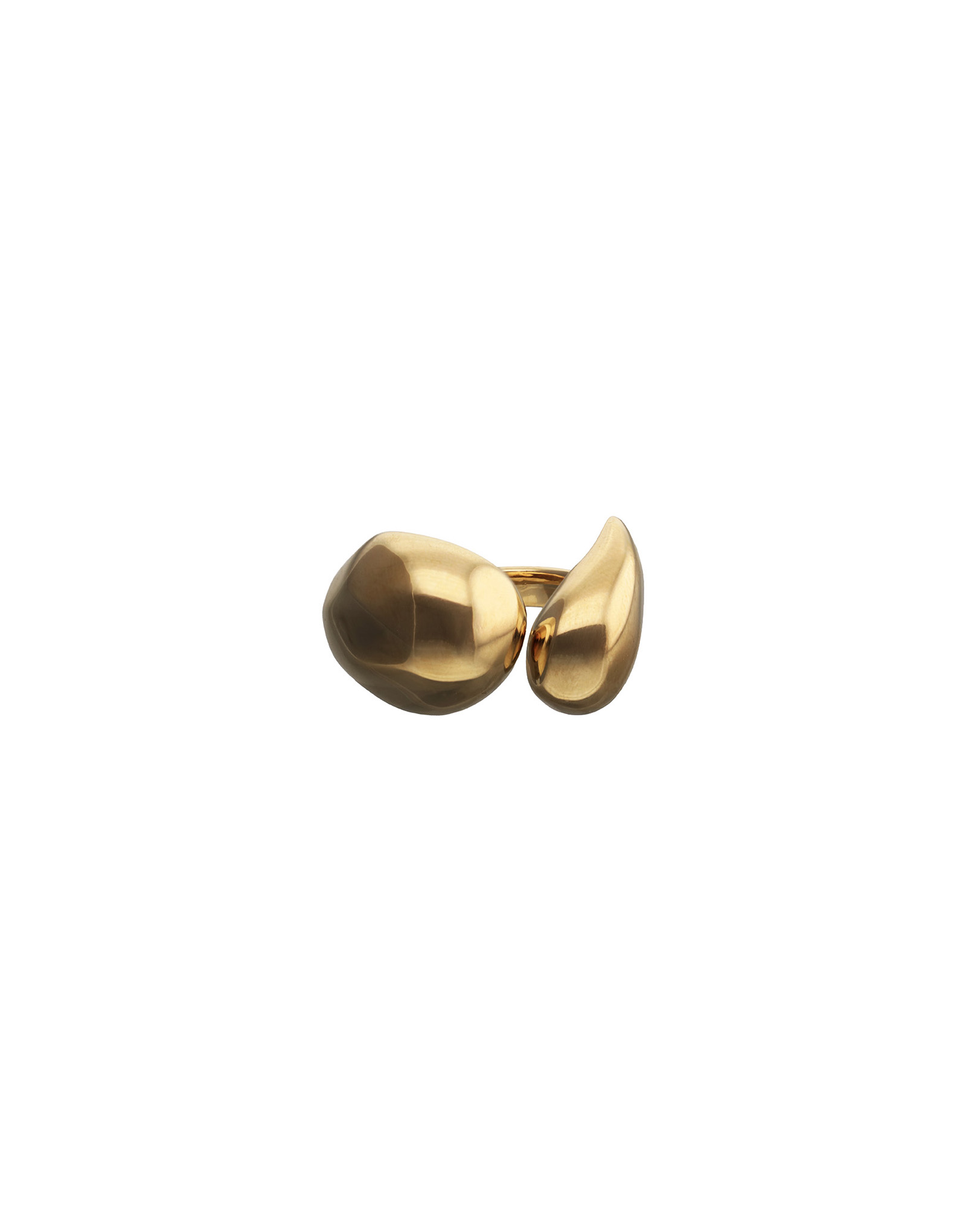 Ring with irregular rounded shapes