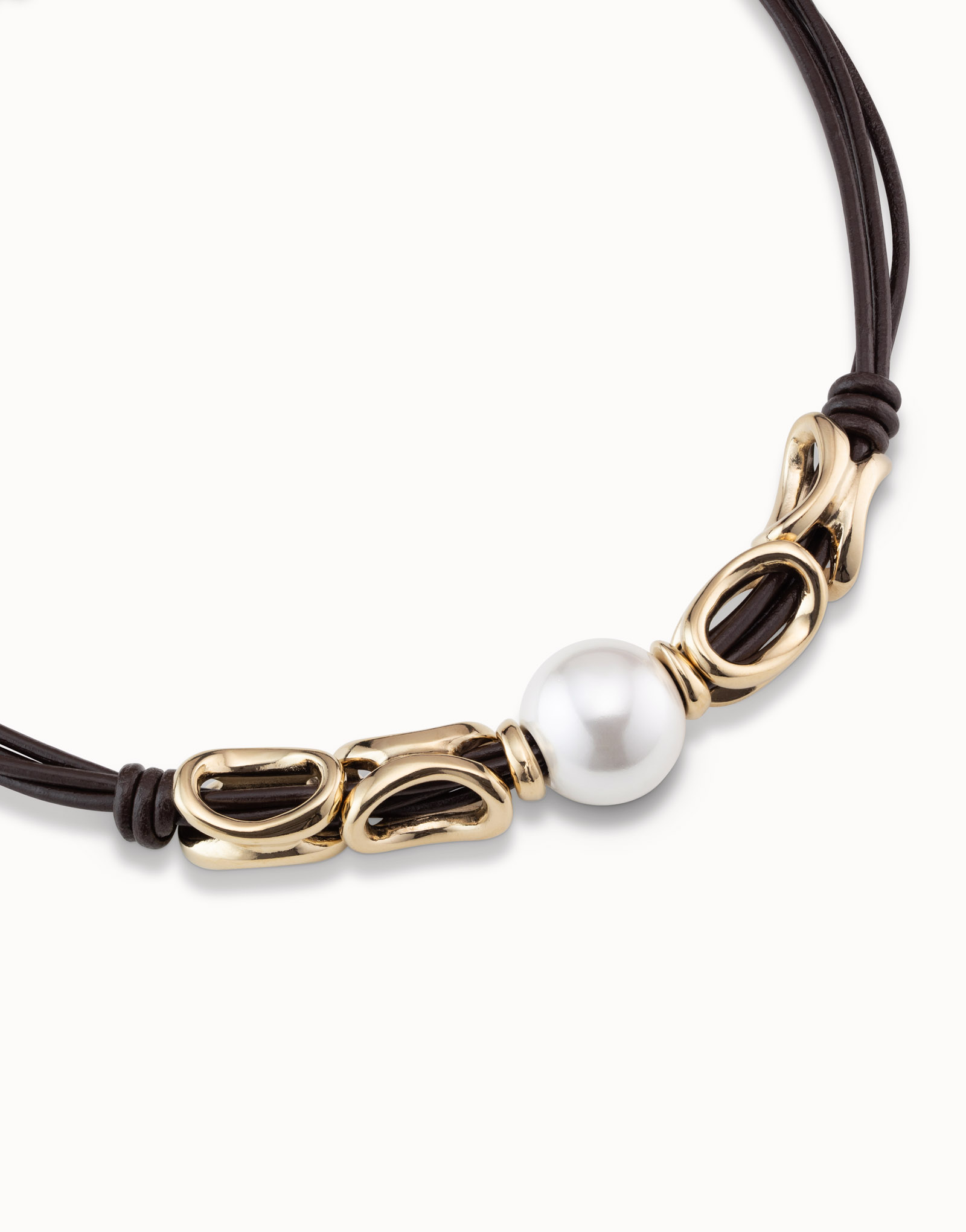 Short necklace with 4 leather straps with 18K gold-plated links and central pearl, Golden, large image number null