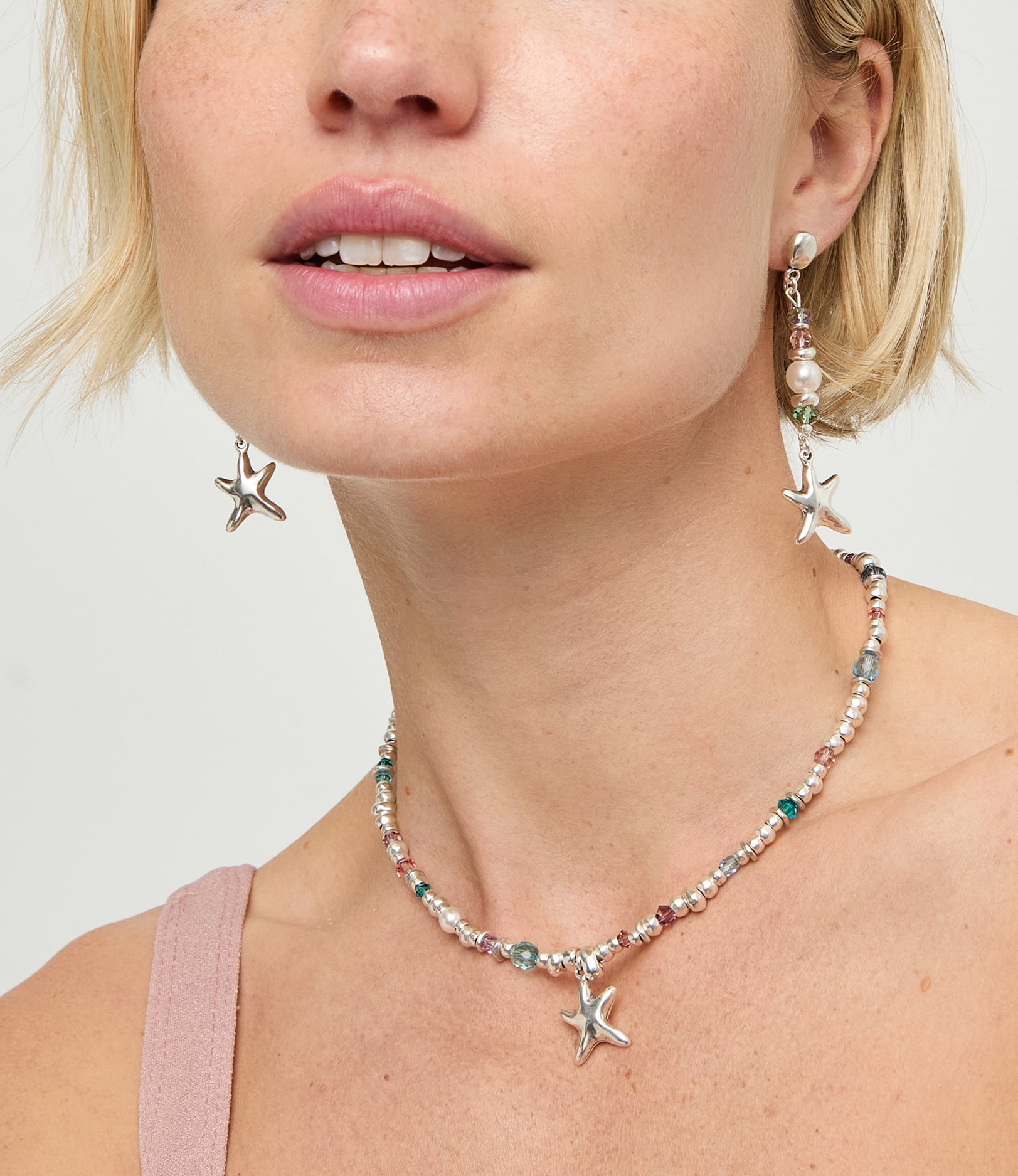 Necklace with crystals and small starfish
