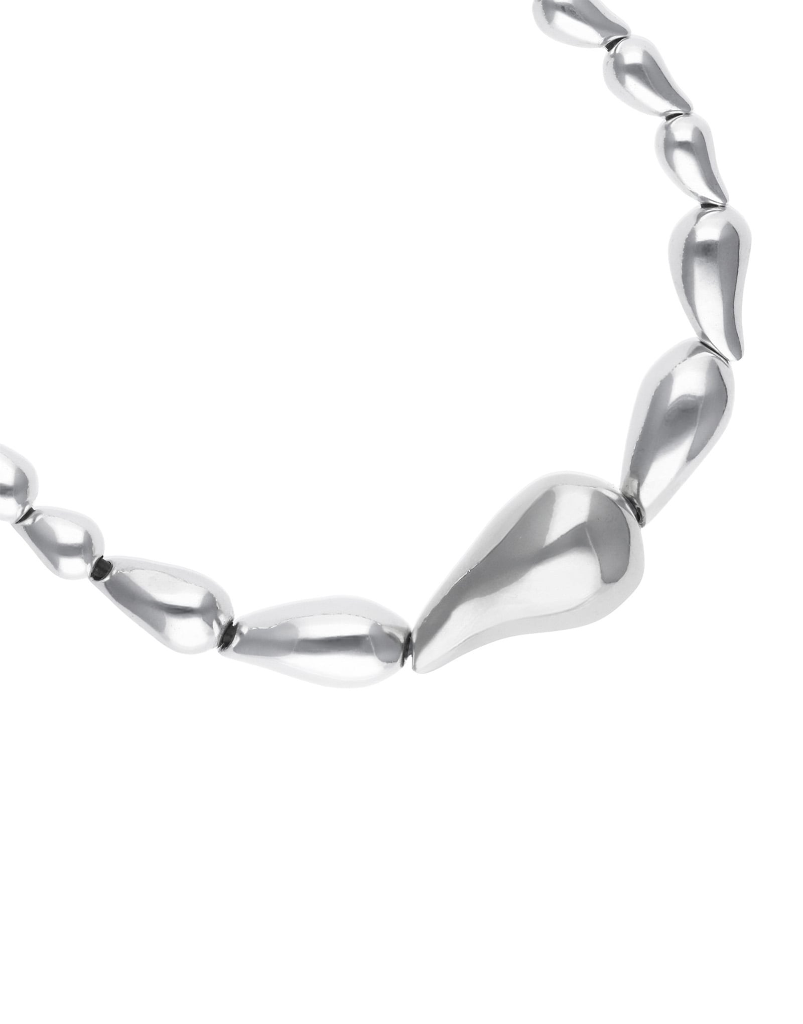 Necklace with linked drops