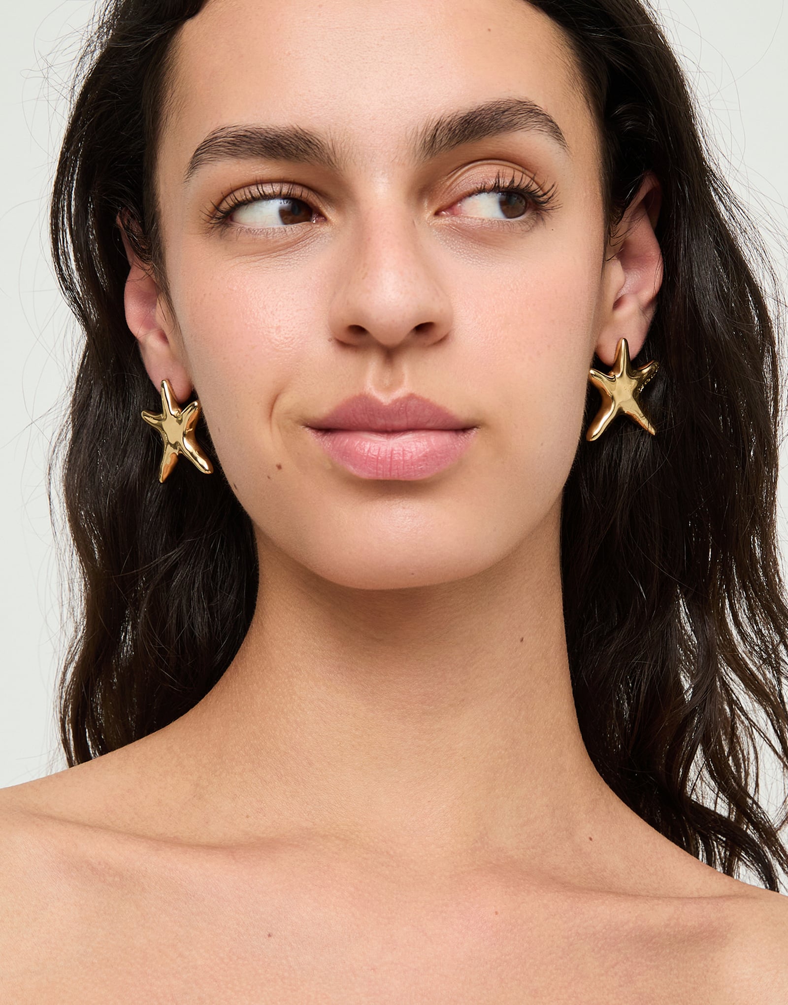 Medium starfish-shaped earrings