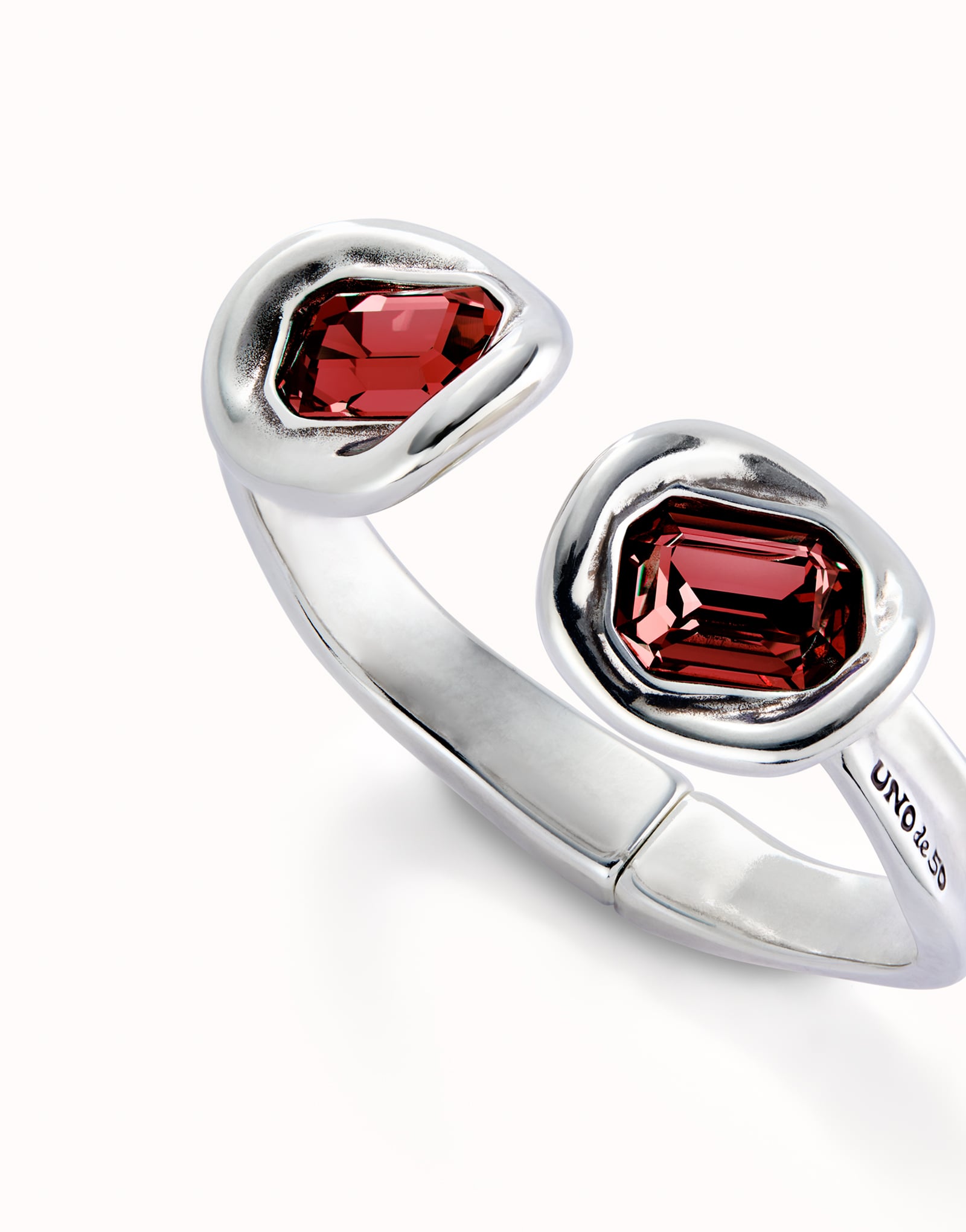 Bangle bracelet with two red crystals