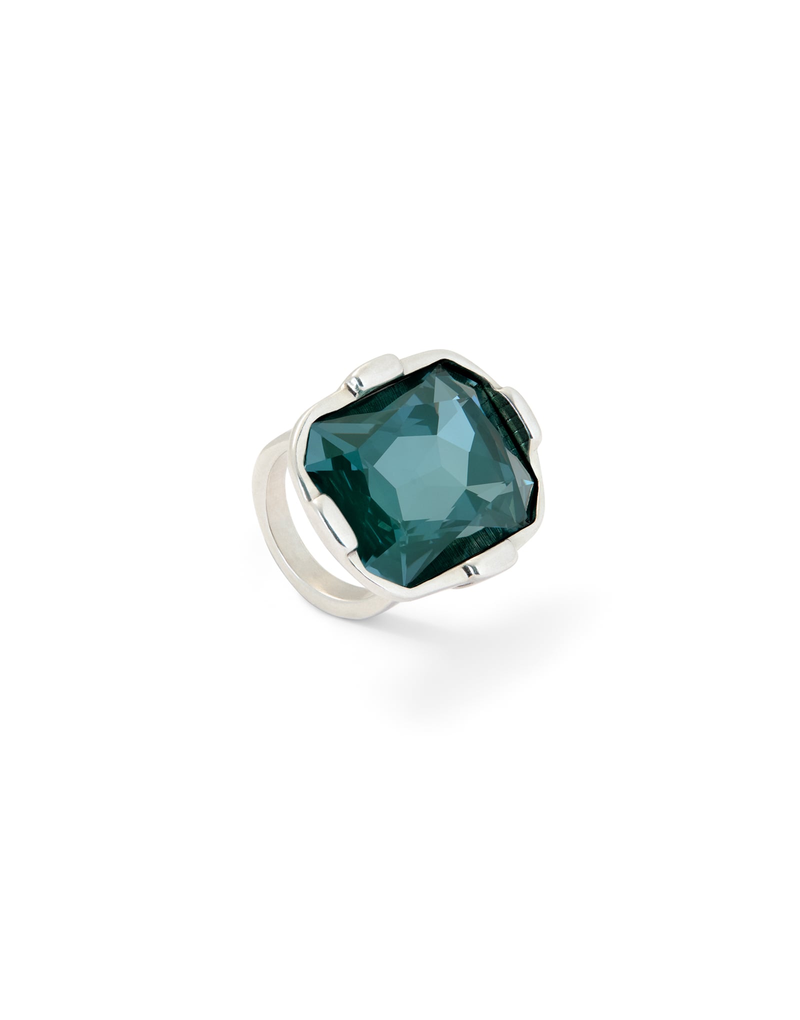 Rectangular ring with a green faceted crystal