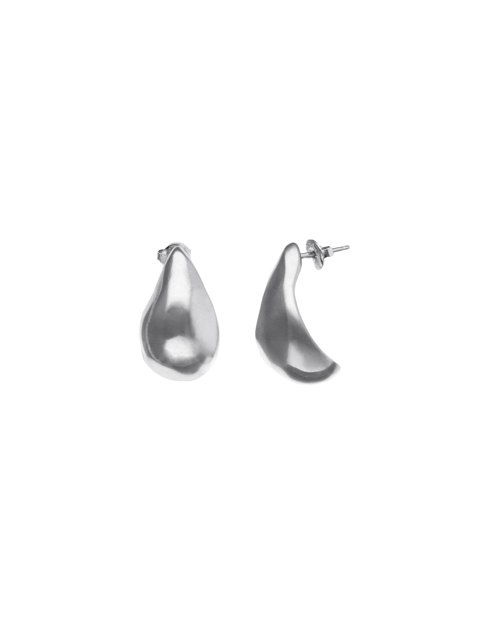 Drop-shaped earrings