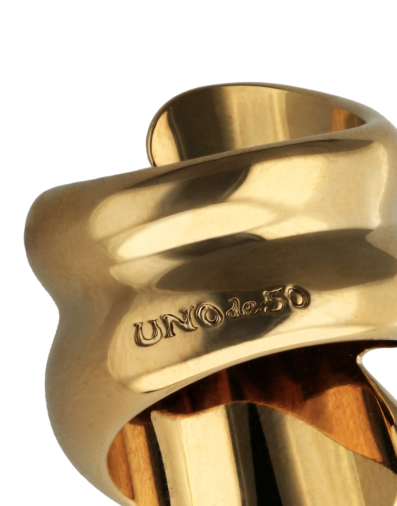 Rounded spiral ring