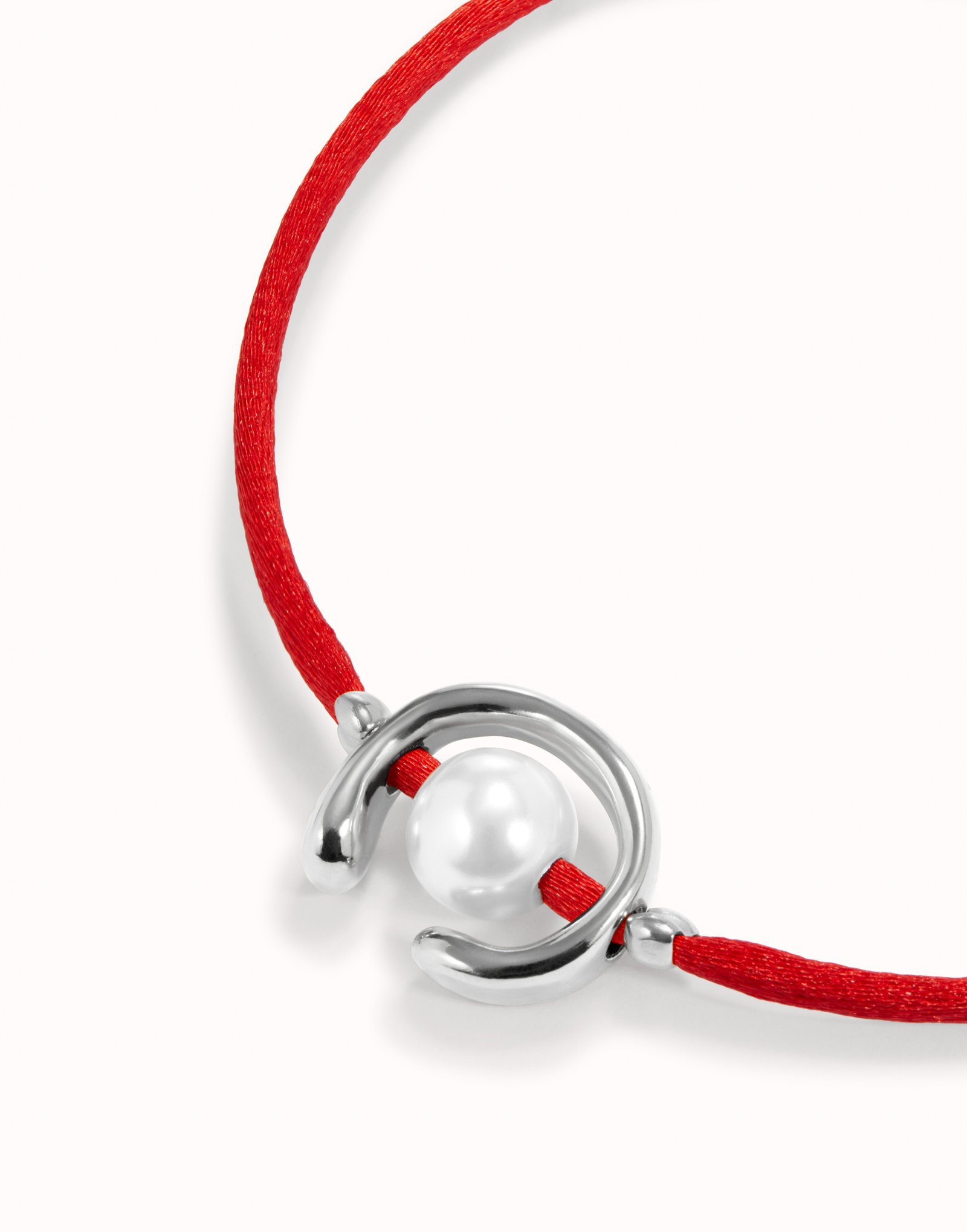 Red cord bracelet with a pearl UNOde50 Switzerland
