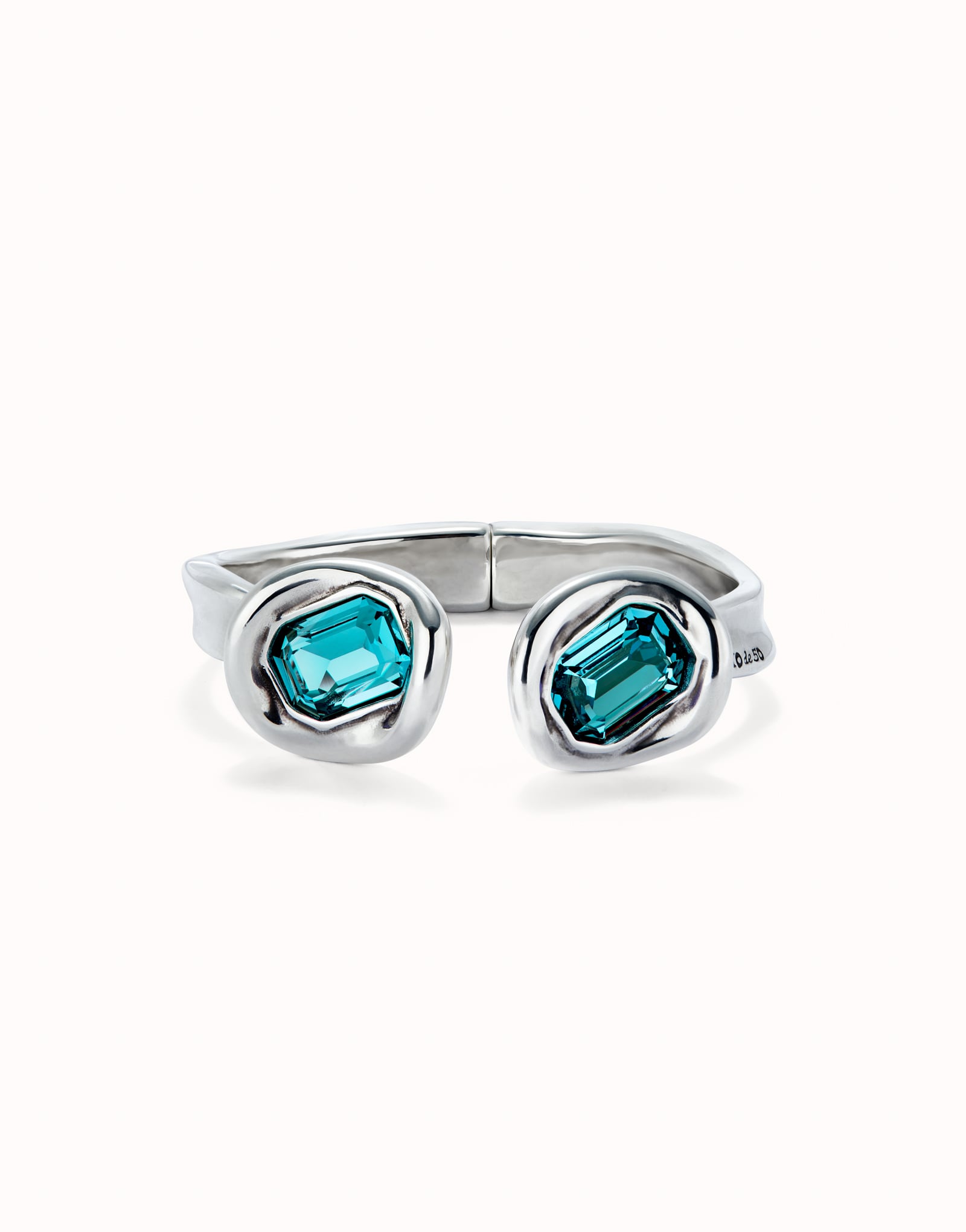 Pulsera r&iacute;gida ba&ntilde;ada en plata de ley y dos cristales celestes