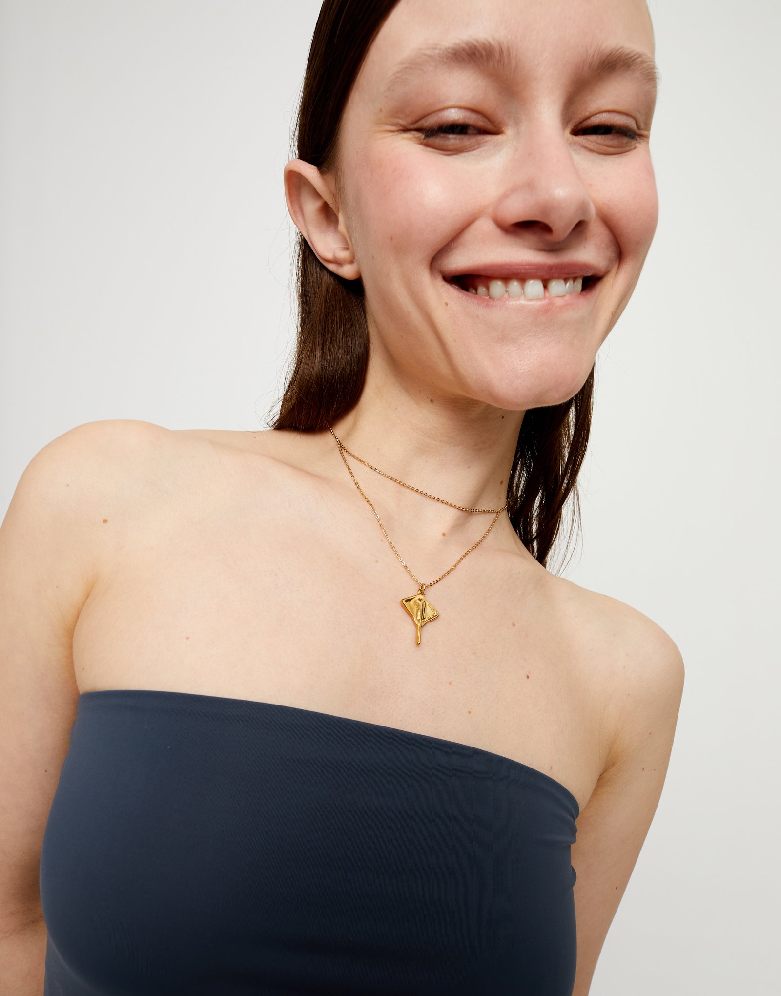 Multi strand chain necklace with manta ray, Golden, large thumbnail