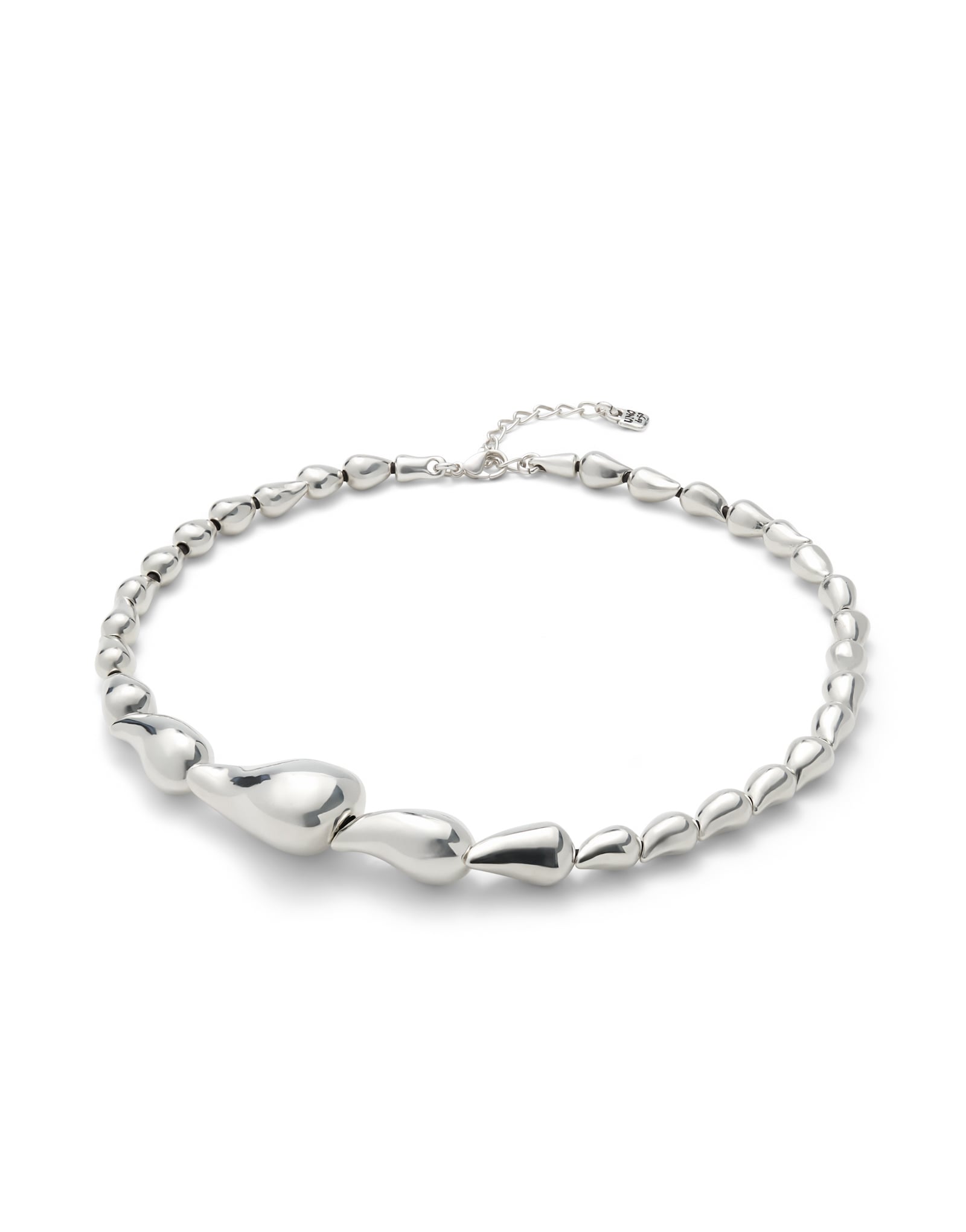 Necklace with linked drops