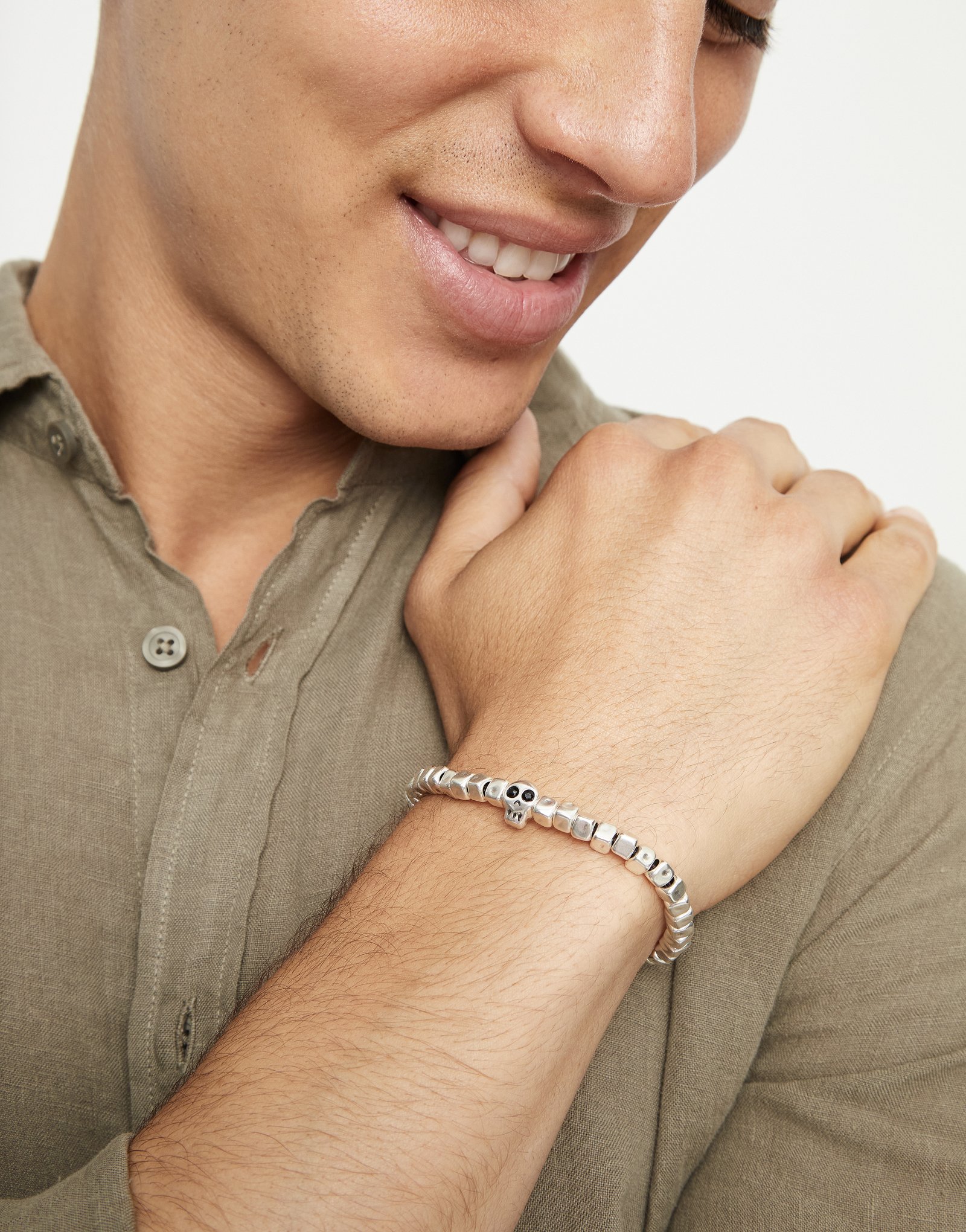 Beaded stretch bracelet with a skull, Silver, large thumbnail