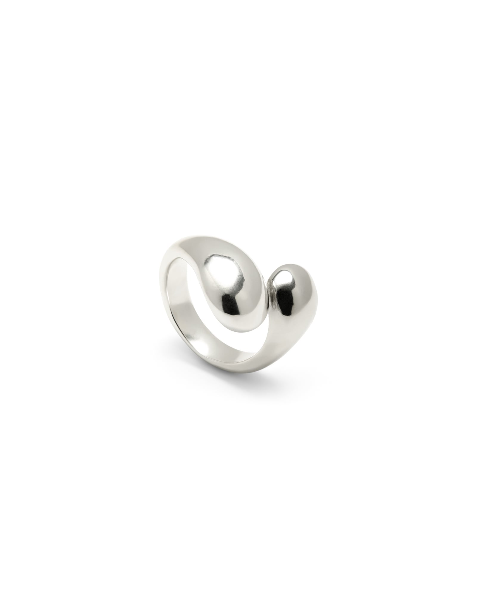 Anillo ba&ntilde;ado en plata con doble forma de gota
